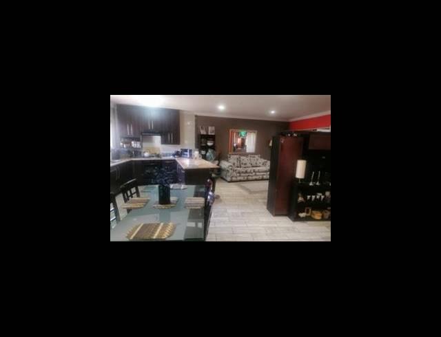 4 BEDROOM HOUSE FOR SALE IN VERWOERDPARK